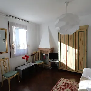 Lovely In Гостевой дом Венеция