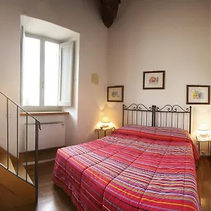 Carli 3*, Assisi Italien
