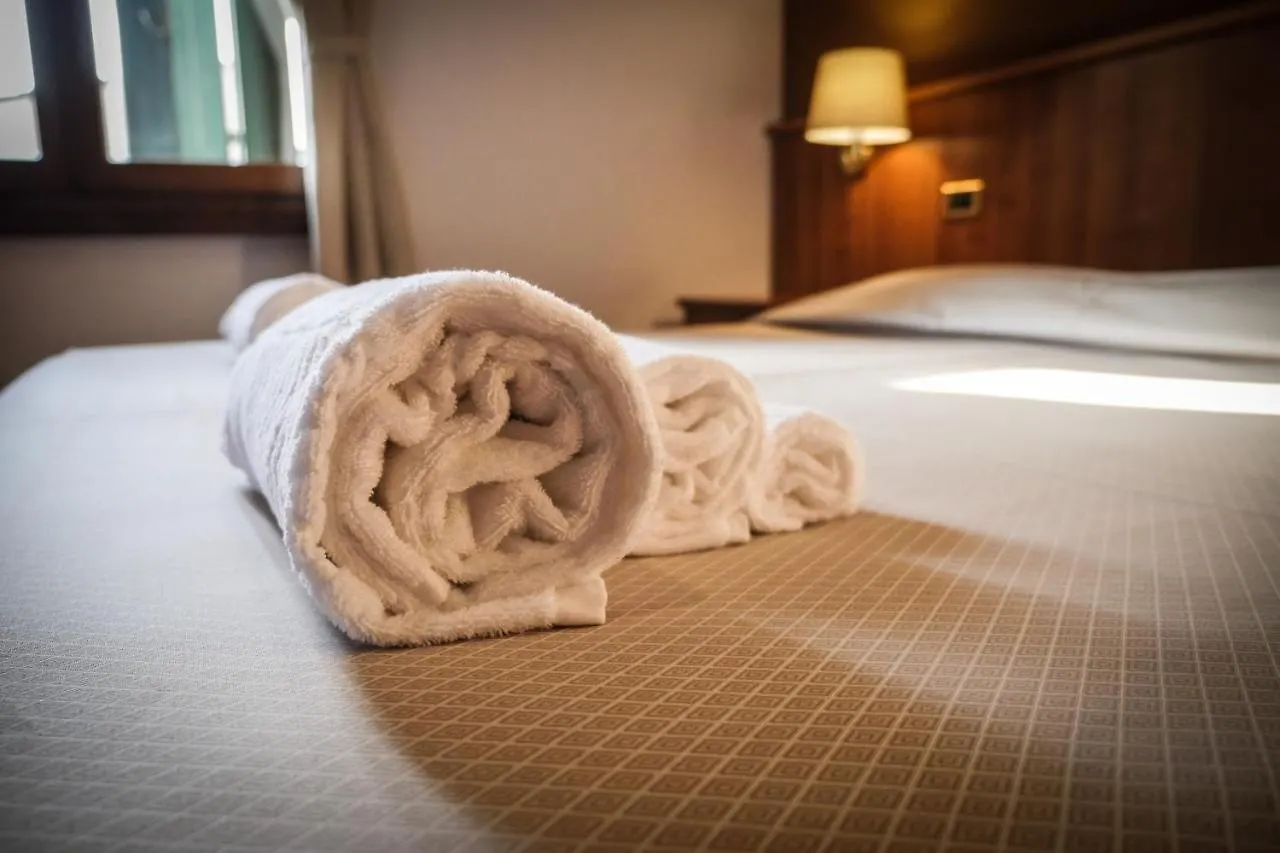 Villanova Hotel サン・ボニファーチョ 0*,  イタリア