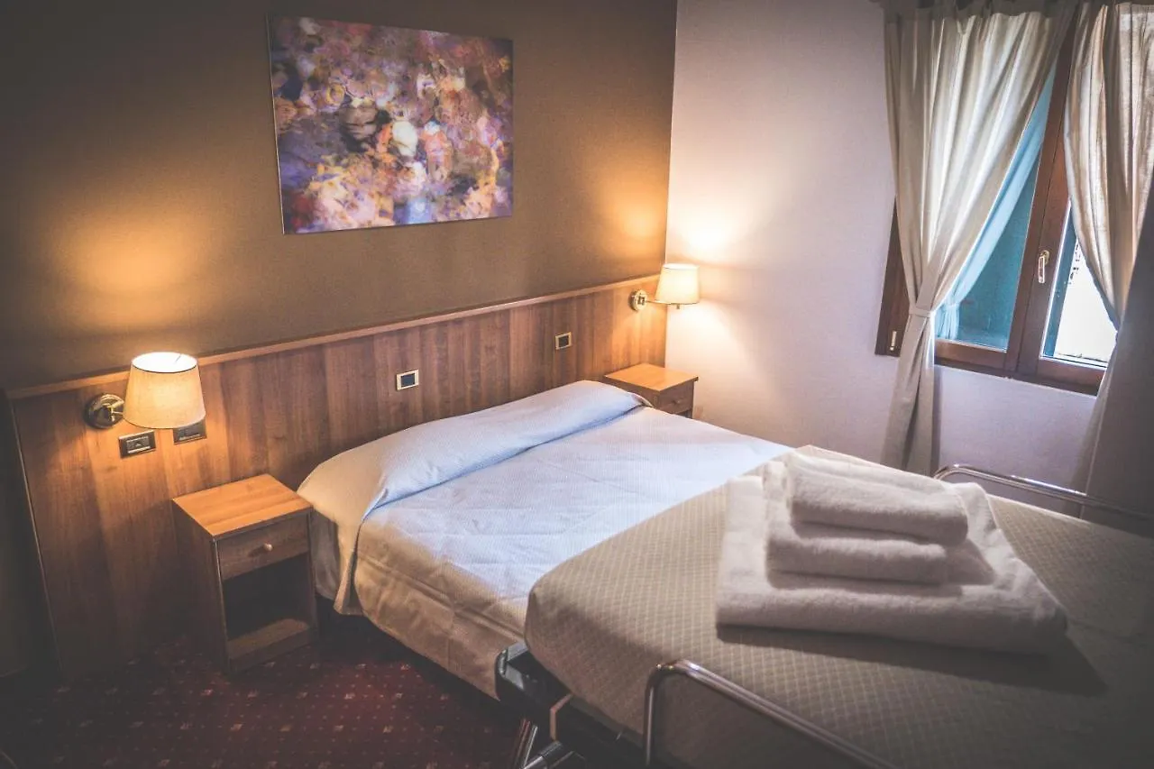 Villanova Hotel サン・ボニファーチョ イタリア